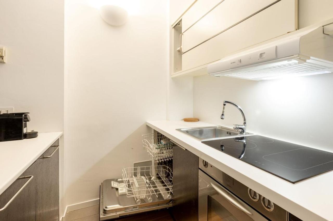 Apartment In Brera-Fatebenefratelli-Porta Nuova-Milano Экстерьер фото